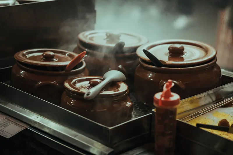 The Quiet Power of a Long-Simmered Broth: What Japanese Dashi Can Teach You About Flavor